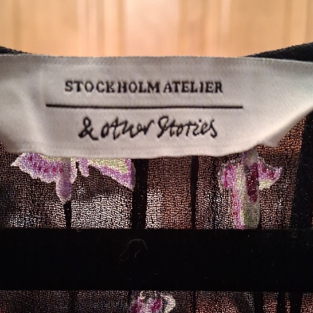 & Other Stories Sheer Black Dress with Floral Pattern - Picture 2 of 12